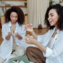 How to Host a Successful Craft Night with Friends