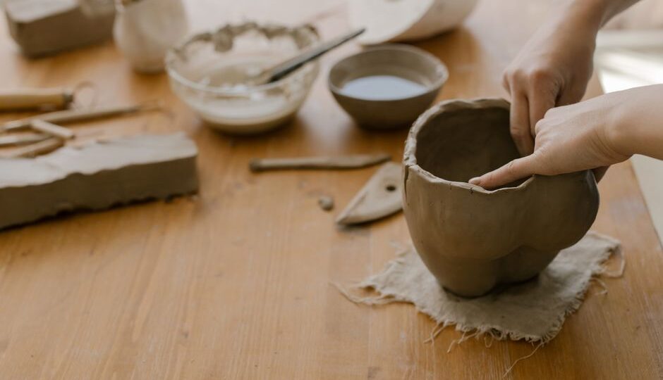 Crafting with Clay: Elevate Your Home Decor with DIY Ceramic Projects in 2026
